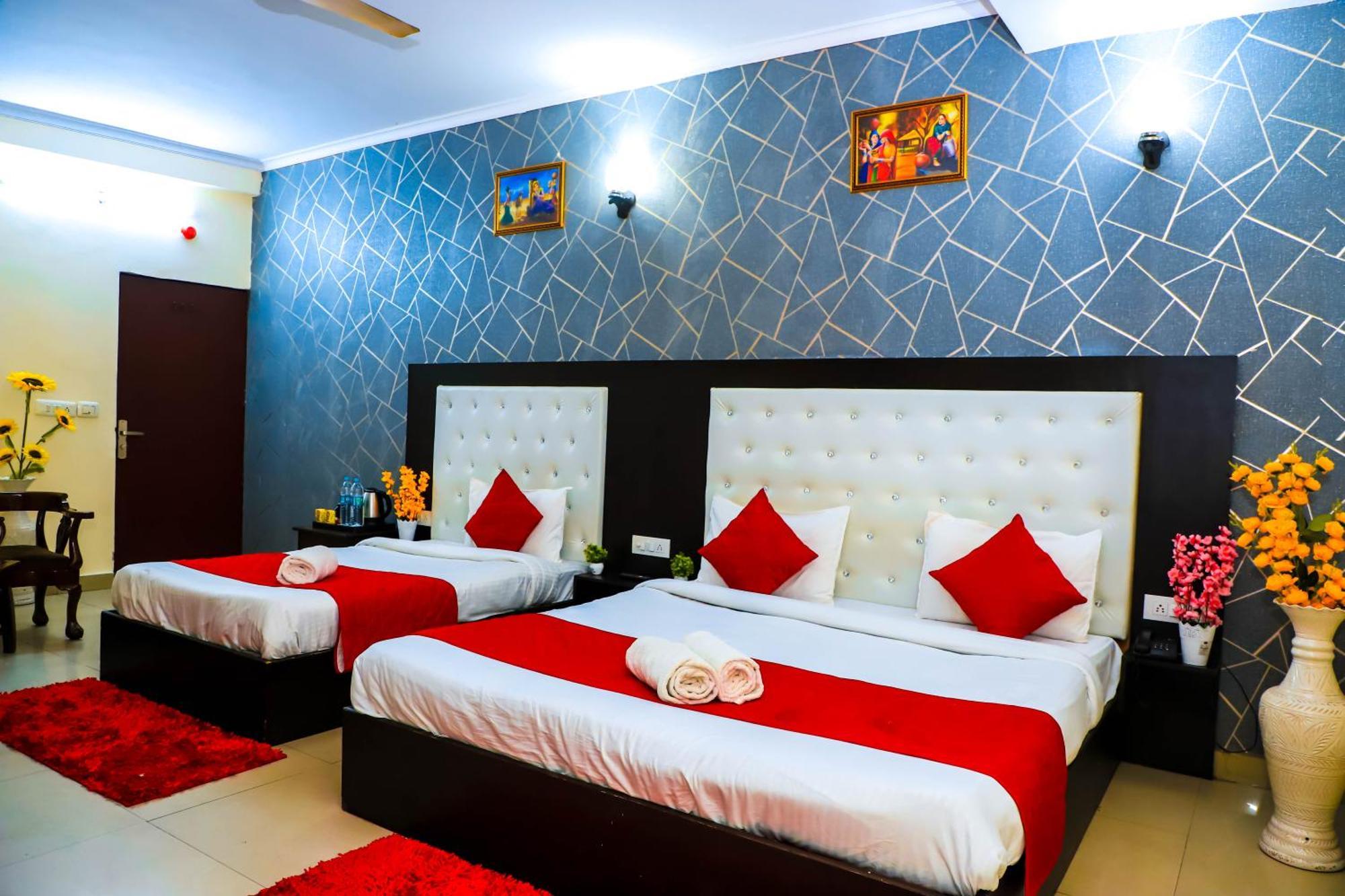 ניו דלהי Hotel Global Inn By Quality Inn מראה חיצוני תמונה